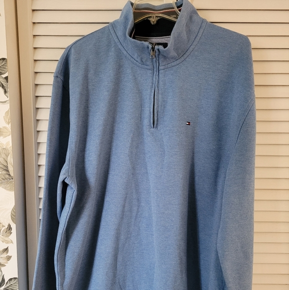 NWT Tommy Hilfiger men's sweatshirt 1/2 zip pullover - Picture 9 of 10